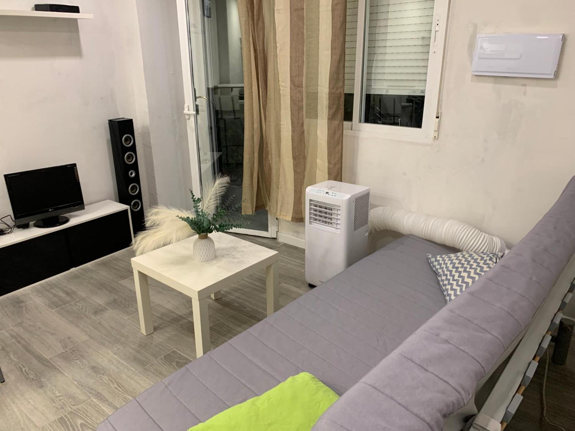 Apartamento Con Piscina Chiloeches Luaran gambar